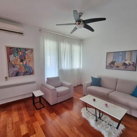 Baby Blue Apartments Бар Экстерьер фото